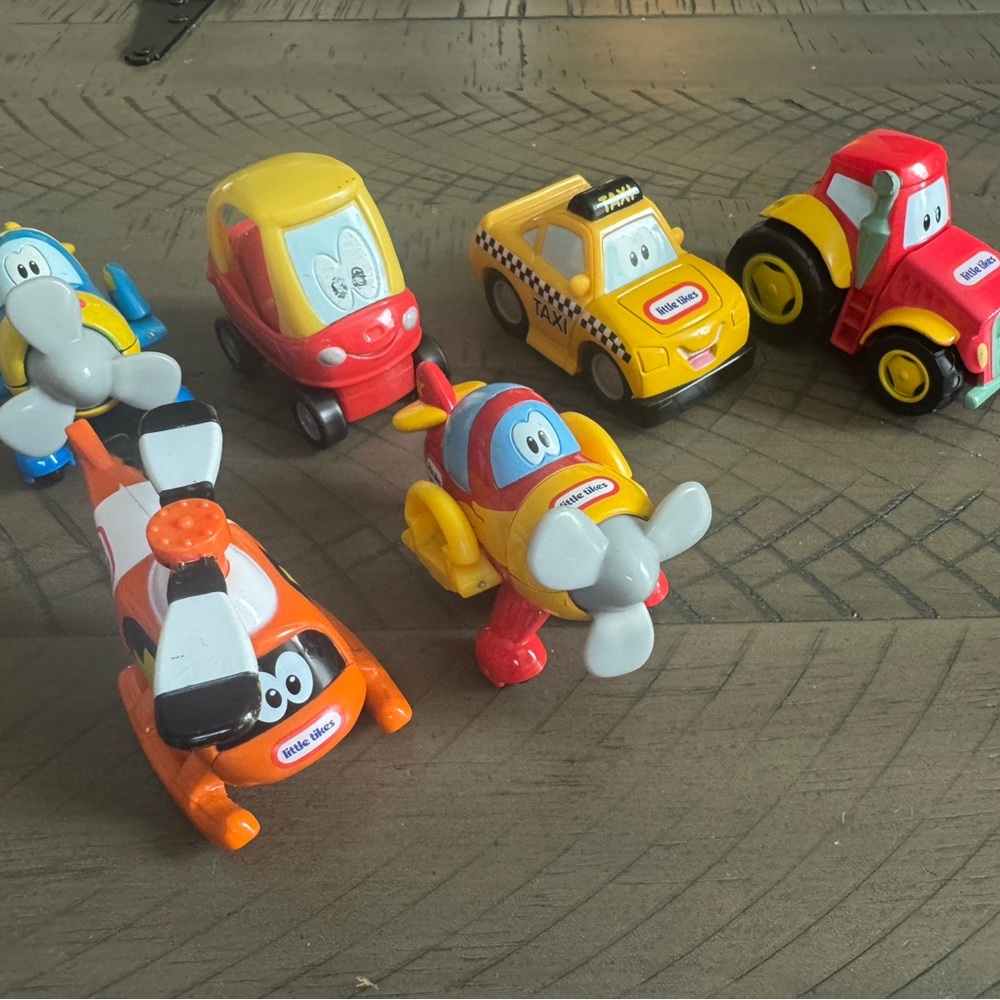 Little Cozy Coupe die cast vehicles set of 6